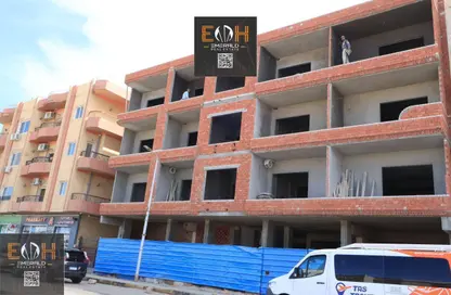 Apartment - 2 Bedrooms - 1 Bathroom for sale in Magawish - Hurghada - Red Sea