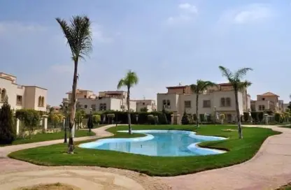 Villa - 5 Bedrooms - 5 Bathrooms for sale in Greens - 6th District - Sheikh Zayed City - Giza