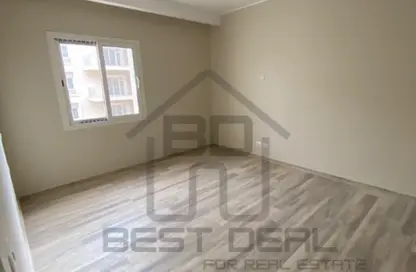 Apartment - 2 Bedrooms - 3 Bathrooms for rent in October Plaza - 6 October Compounds - 6 October City - Giza