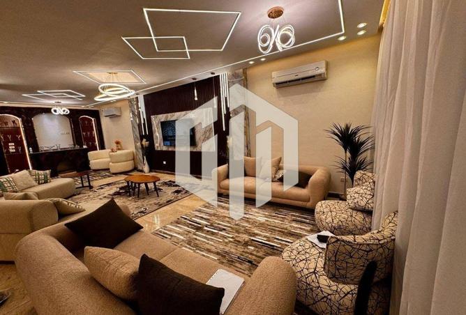 8213866 - Property Image 2