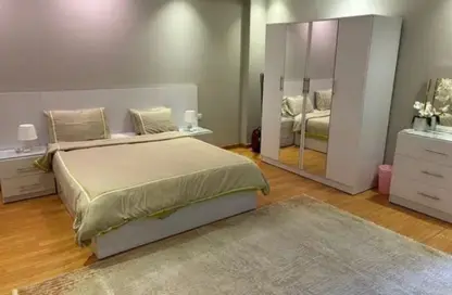 Apartment - 2 Bedrooms - 2 Bathrooms for rent in 1st District - Sheikh Zayed City - Giza