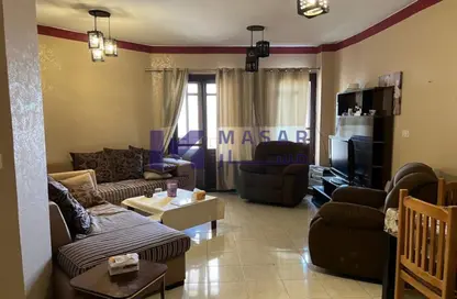 Apartment - 2 Bedrooms - 1 Bathroom for rent in Al Rehab - New Cairo City - Cairo