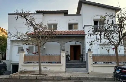 Villa - 5 Bedrooms - 5 Bathrooms for sale in Swan Lake Residence - 5th Settlement Compounds - The 5th Settlement - New Cairo City - Cairo