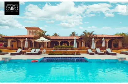 Apartment - 4 Bedrooms - 5 Bathrooms for sale in The Fourteen Golf Residences - Uptown Cairo - Mokattam - Cairo