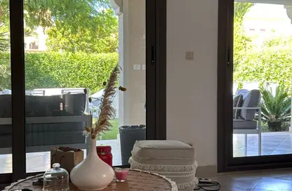 فيلا - 5 غرف نوم - 3 حمامات للبيع في مراسي - سيدي عبد الرحمن - الساحل الشمالي