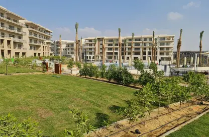 Apartment - 3 Bedrooms - 3 Bathrooms for sale in The Fourteen Golf Residences - Uptown Cairo - Mokattam - Cairo