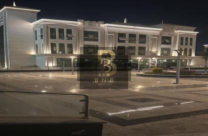بناية كاملة - استوديو للايجار في فى90 - شارع التسعين الشمالي - التجمع الخامس - مدينة القاهرة الجديدة - القاهرة