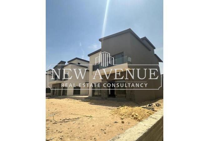 8391987 - Property Image 2