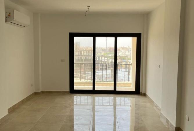8091359 - Property Image 2