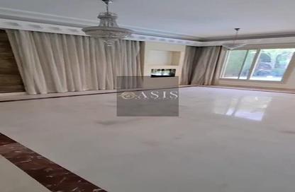 Villa - 4 Bedrooms - 4 Bathrooms for sale in Jeera - 13th District - Sheikh Zayed City - Giza