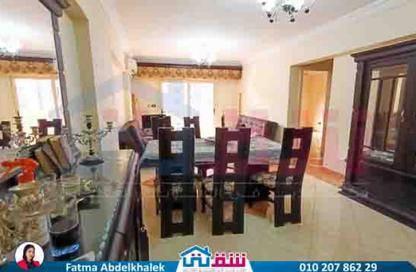 Apartment - 3 Bedrooms - 1 Bathroom for sale in Gamal Abdel Nasser St. - El Mandara - Hay Than El Montazah - Alexandria
