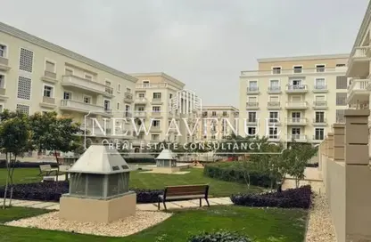 Apartment - 1 Bedroom - 2 Bathrooms for sale in Hyde Park - 5th Settlement Compounds - The 5th Settlement - New Cairo City - Cairo
