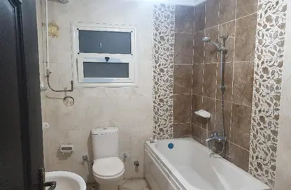 Apartment - 3 Bedrooms - 2 Bathrooms for rent in Al Rehab - New Cairo City - Cairo
