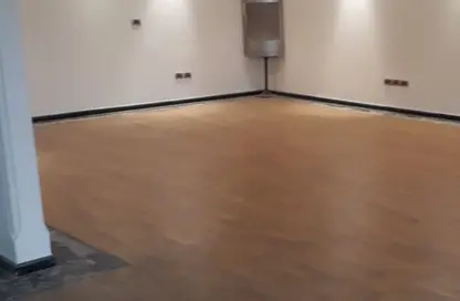 Co-Working Space - Studio - 3 Bathrooms for rent in Al Batal Ahmed Abd El Aziz St. - Mohandessin - Giza
