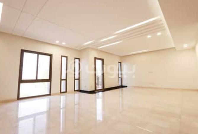 8013567 - Property Image 3
