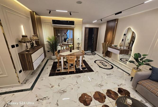 8421605 - الصورة الرئيسية للعقار