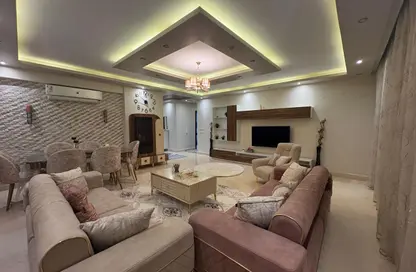 Apartment - 3 Bedrooms - 3 Bathrooms for rent in 90 Avenue - South Investors Area - New Cairo City - Cairo