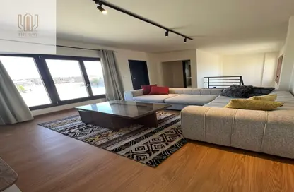 دوبلكس - 4 غرف نوم - 4 حمامات للبيع في بيراميدز هايتس - طريق مصر اسكندرية الصحراوي - مدينة 6 أكتوبر - الجيزة