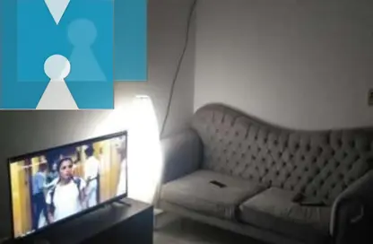 Apartment - 2 Bedrooms - 1 Bathroom for sale in Hadayek Al Mohandessin - 4th District - Sheikh Zayed City - Giza
