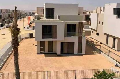 Villa - 4 Bedrooms - 5 Bathrooms for sale in Sodic East - 6th District - New Heliopolis - Cairo