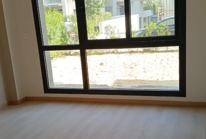 8040957 - Property Image 2