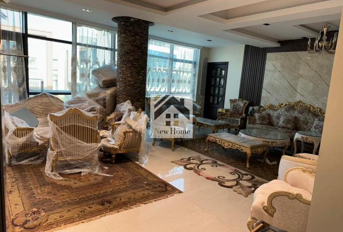 8211513 - Property Main Image