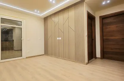 Apartment - 2 Bedrooms - 1 Bathroom for sale in Madinaty - Cairo