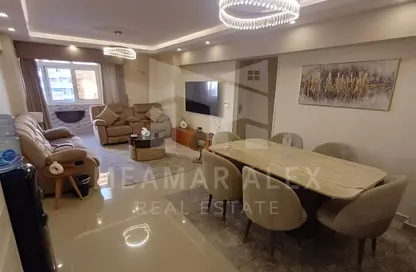 شقة - 2 غرف نوم - 2 حمامات للبيع في كفر عبده - رشدي - حي شرق - الاسكندرية