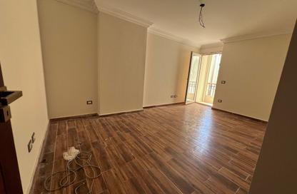 Apartment - 3 Bedrooms - 2 Bathrooms for sale in Antoniadis City Compound - Nozha - Hay Sharq - Alexandria