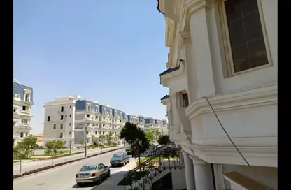 Apartment - 3 Bedrooms - 3 Bathrooms for sale in Mountain View iCity - 5th Settlement Compounds - The 5th Settlement - New Cairo City - Cairo