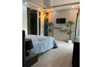 Apartment - 2 Bedrooms - 2 Bathrooms for sale in O West - 6 October Compounds - 6 October City - Giza