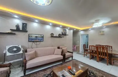 Apartment - 2 Bedrooms - 1 Bathroom for rent in El Rehab Extension - Al Rehab - New Cairo City - Cairo
