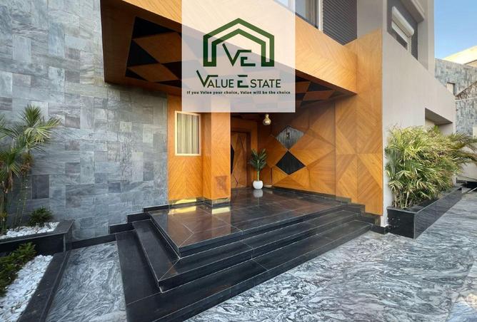 8167876 - Property Image 2