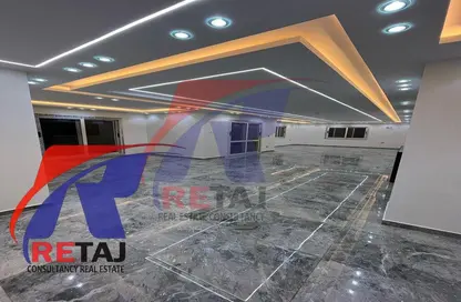 Apartment - 3 Bedrooms - 2 Bathrooms for rent in Saeed Zakaria St. - Al Sefarat District - Nasr City - Cairo