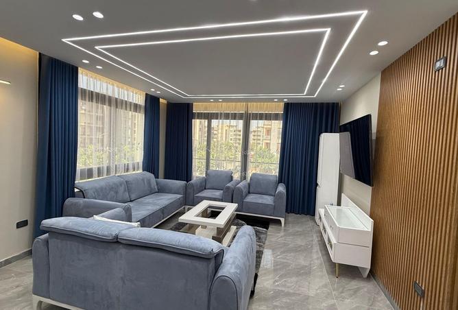 8274274 - Property Image 2