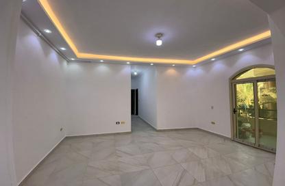 Apartment - 3 Bedrooms - 3 Bathrooms for rent in Al Sadat Axis - The 1st Settlement - New Cairo City - Cairo