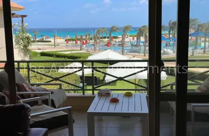 Chalet - 2 Bedrooms - 2 Bathrooms for sale in La Vista Bay - La Vista - Qesm Ad Dabaah - North Coast