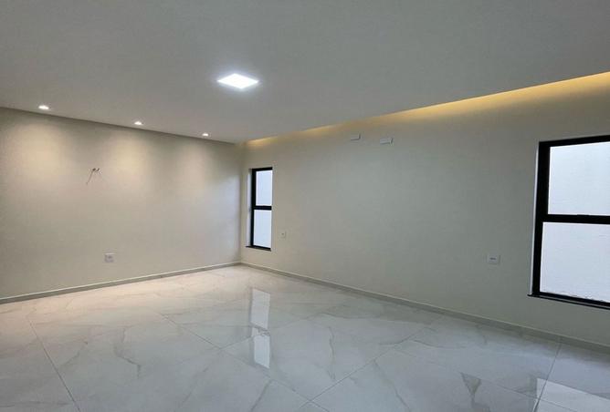 8158742 - صورة العقار 2