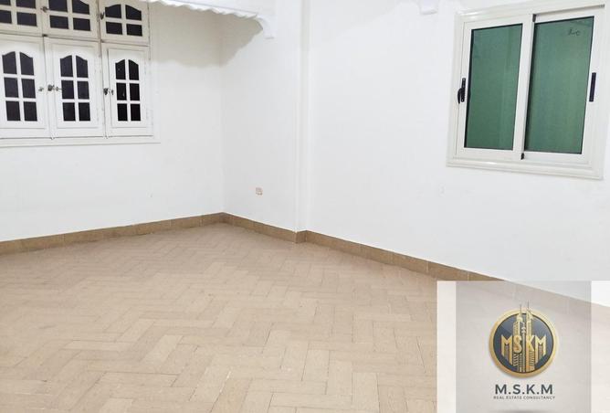 8441018 - Property Image 3