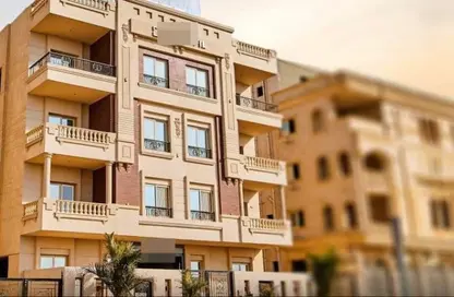 Apartment - 3 Bedrooms - 3 Bathrooms for sale in Bait Alwatan - The 5th Settlement - New Cairo City - Cairo