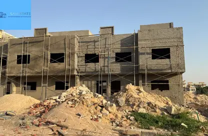 iVilla - 4 Bedrooms - 4 Bathrooms for sale in Golf City - Obour City - Qalyubia