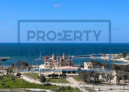Apartment - 3 bedrooms - 3 bathrooms for للبيع in Royal Plaza - El Montazah - Hay Than El Montazah - Alexandria