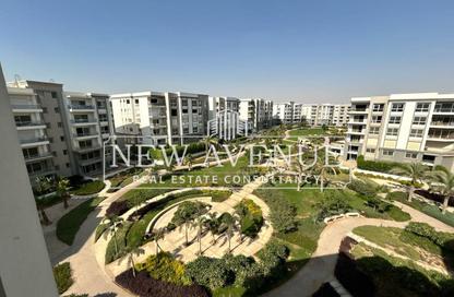 Apartment - 3 Bedrooms - 3 Bathrooms for sale in Hyde Park - 5th Settlement Compounds - The 5th Settlement - New Cairo City - Cairo