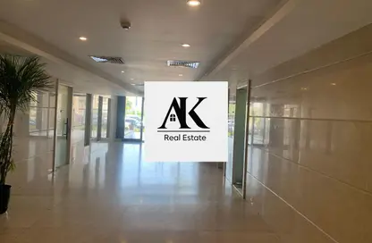 مساحات مكتبية - استوديو - 4 حمامات للايجار في مركز القاهرة الجديدة - شارع التسعين الشمالي - التجمع الخامس - مدينة القاهرة الجديدة - القاهرة