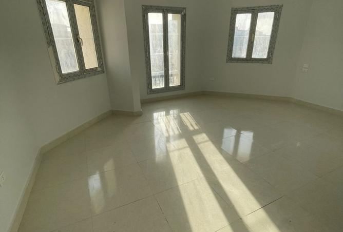 7928916 - صورة العقار 3