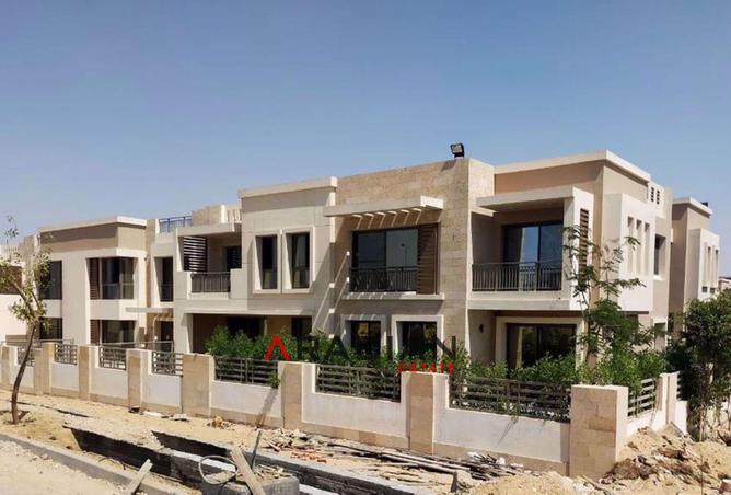 Villa - 3 Bedrooms - 3 Bathrooms for sale in Sarai - Mostakbal City Compounds - Mostakbal City - Future City - Cairo