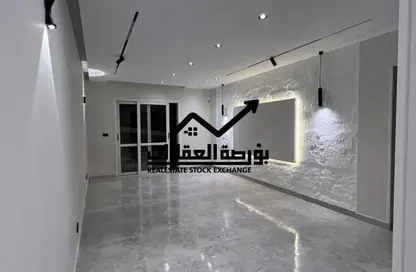 Apartment - 2 Bedrooms - 2 Bathrooms for sale in El Rehab Extension - Al Rehab - New Cairo City - Cairo Apartment - 2 Bedrooms - 2 Bathrooms for sale in El Rehab Extension - Al Rehab - New Cairo City - Cairo
