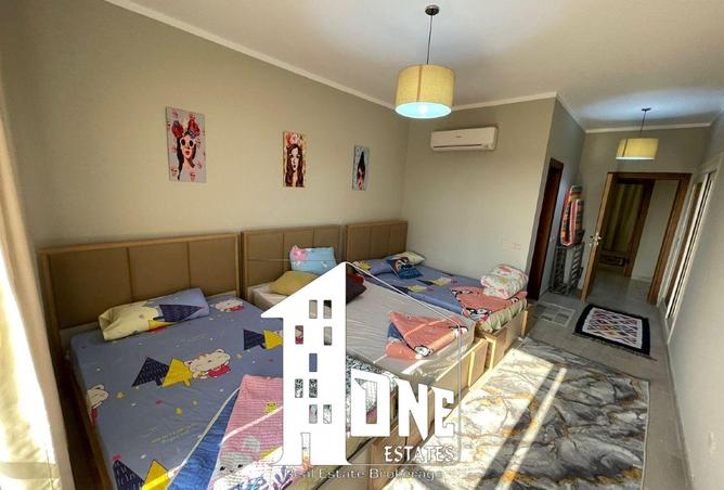 8076327 - Property Image 2