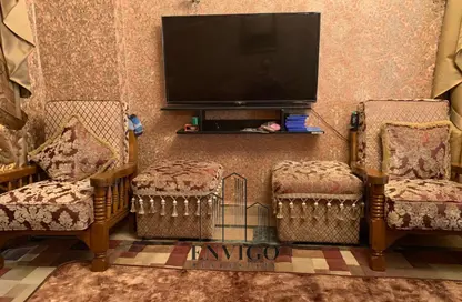 شقة - 3 غرف نوم - 2 حمامات للبيع في شارع الدكتور عبد الله العربي - الحي السابع - مدينة نصر - القاهرة
