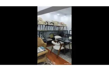 Shop - Studio - 3 Bathrooms for rent in Samir Abdel Raouf St. - 8th Zone - Nasr City - Cairo